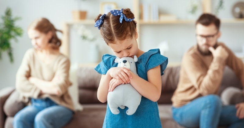 מרכז קשר להורים וילדים: כיצד פועל המרכז ליצירת קשר בריא בין ההורה לילד?
