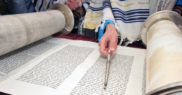 הילד חוגג בר מצווה? כך תבחרו לו תשמישי קדושה